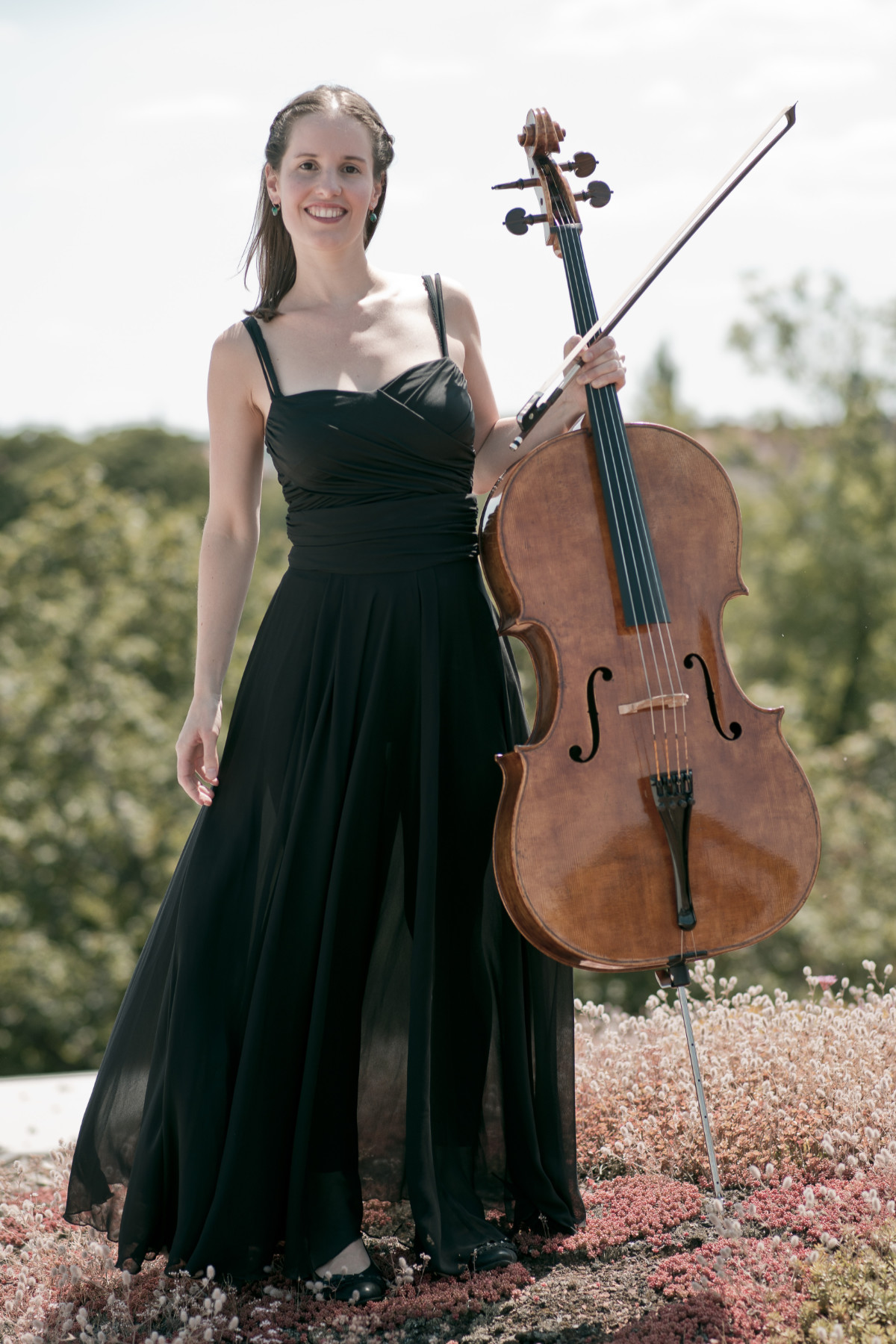 Julia Ottersbach - Cello-Dozentin an der Freien Musikschule music loft Aachen