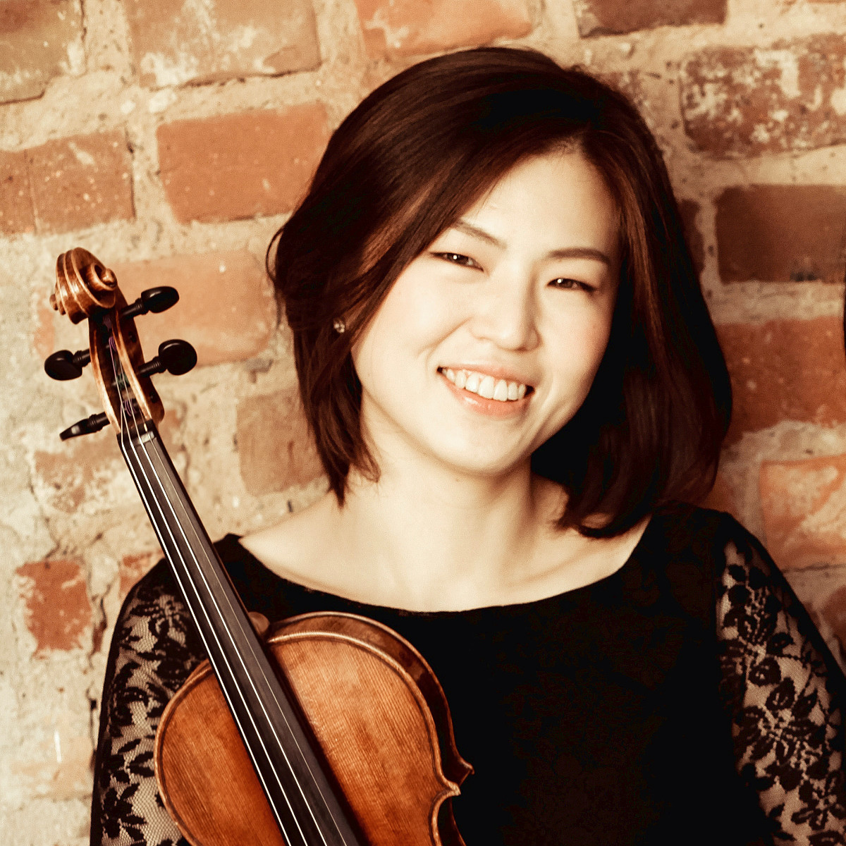 Hee Ryung Seo-Foerster - Dozentin Violine / Geige | music loft - Freie Musikschule Aachen
